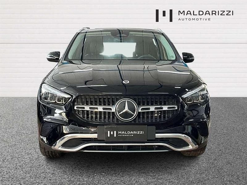 Usata Mercedes GLA200 Advanced Plus 150 CV (110 kW) 2024 Nero SUV