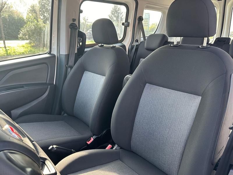 Usata Fiat Doblò 95 CV (69 kW) 2017 Bianco Monovolume