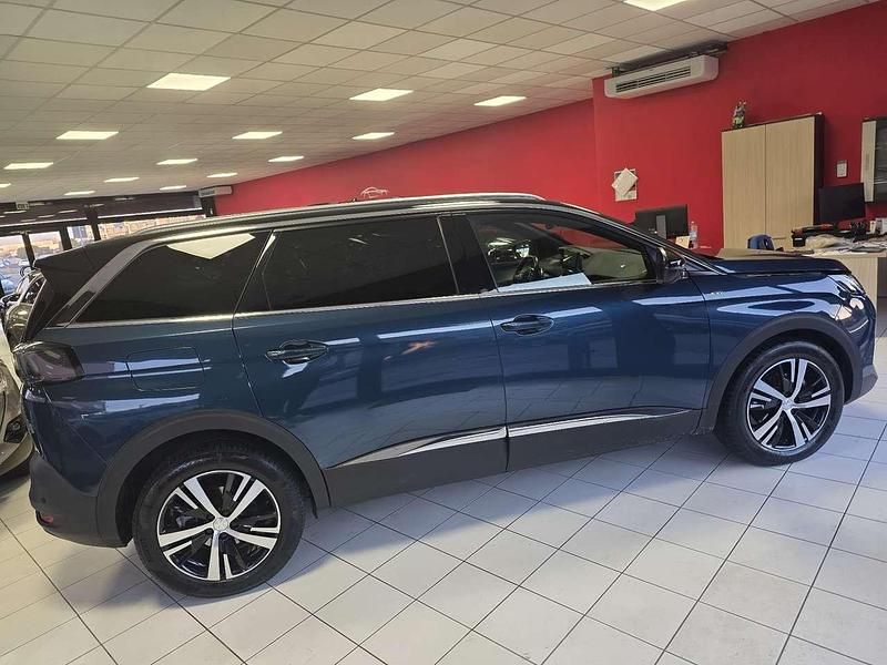 Usata Peugeot 5008 GT 131 CV (96 kW) 2021 Blu/azzurro SUV