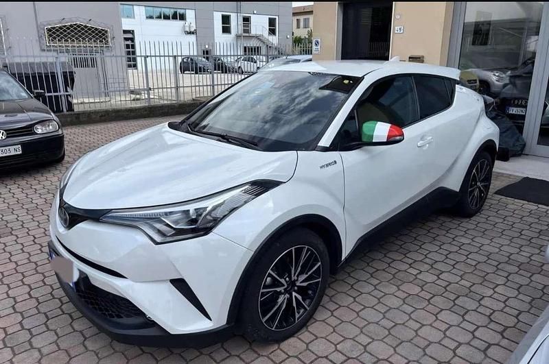 Usata Toyota C-HR Team 98 CV (72 kW) 2018 SUV