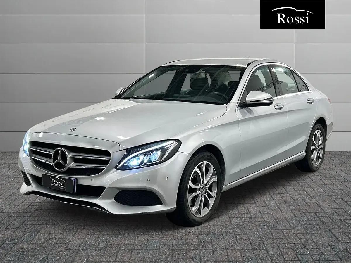 Usata Mercedes C220 Sport 170 CV (125 kW) 2018 Berlina