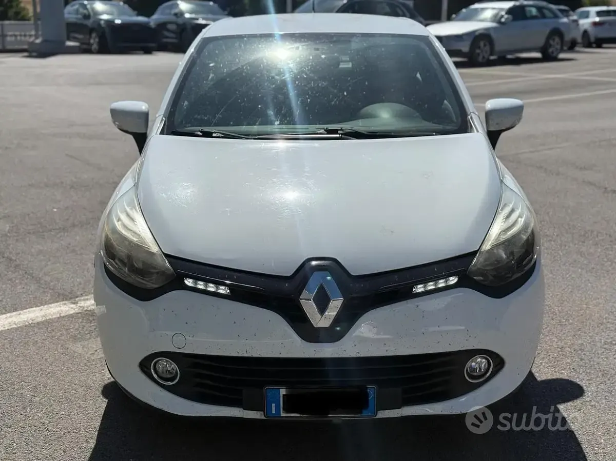 Usata Renault Clio IV 73 CV (53 kW) 2015 Bianco Berlina