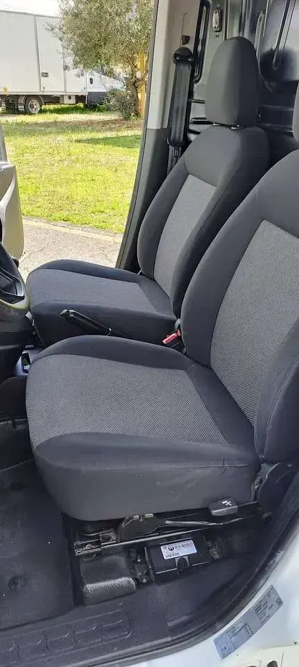 Usata Fiat Doblò 105 CV (77 kW) 2021 Bianco Monovolume