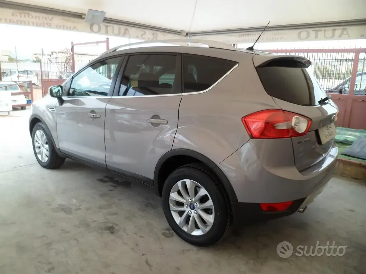 Occasion Ford Kuga Titanium 163 ch (119 kW) 2010 Gris SUV