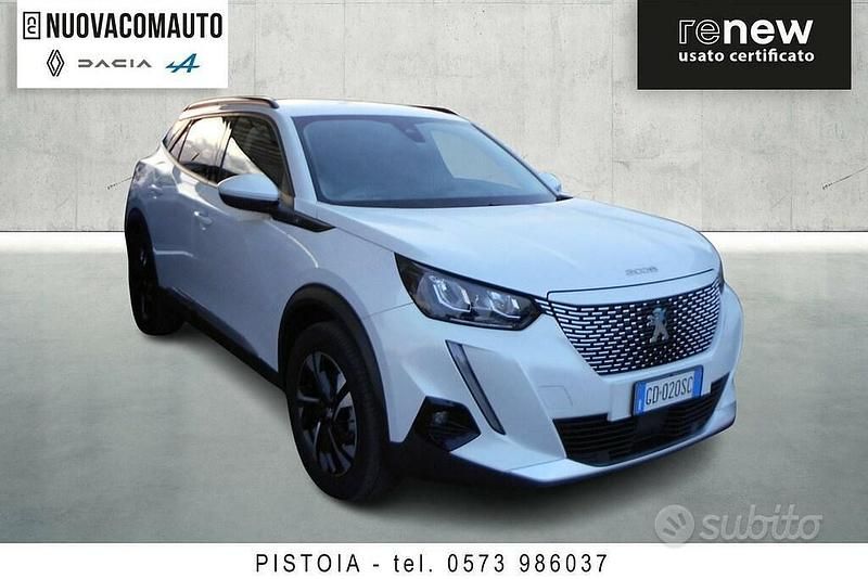 Usata Peugeot e-2008 Allure 100 kW (136 CV) 2021 Bianco SUV