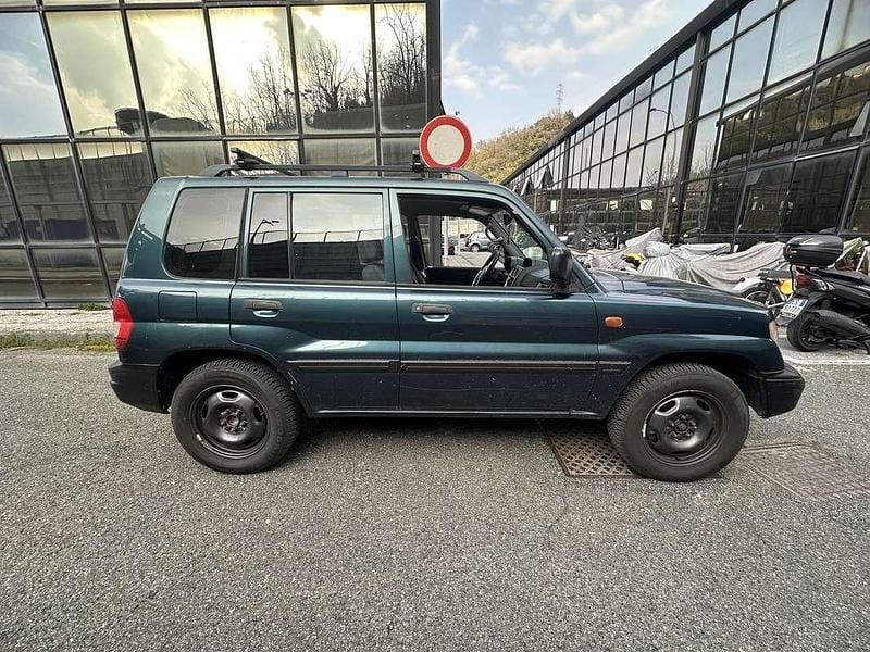 Usata Mitsubishi Pajero 129 CV (94 kW) 2002 SUV