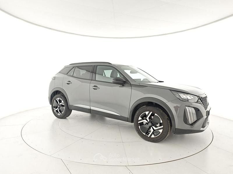 Usata Peugeot 2008 Allure 101 CV (74 kW) 2024 SUV