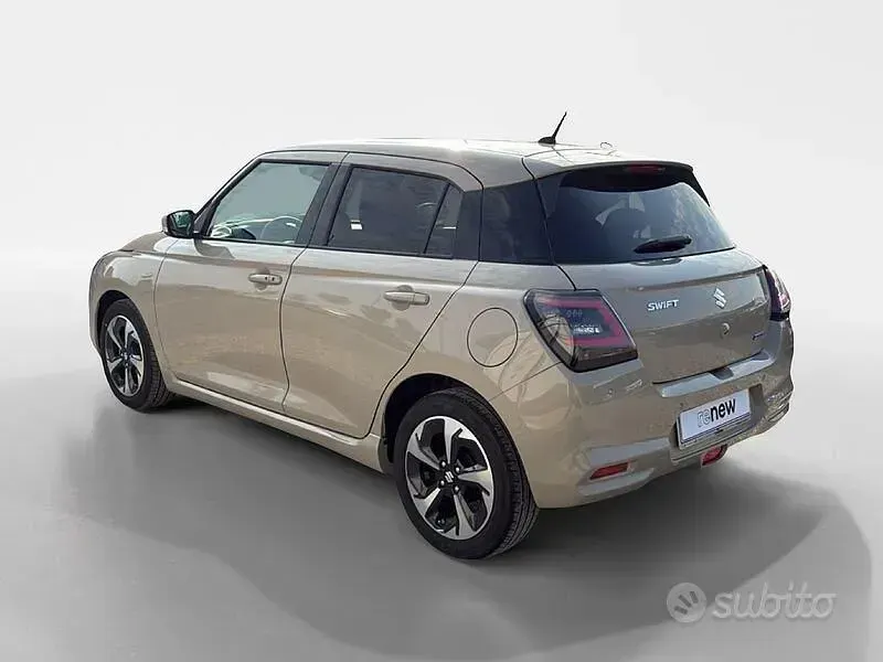 Usata Suzuki Swift 83 CV (61 kW) 2025 Beige Utilitaria