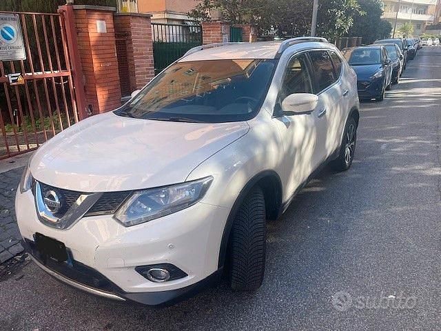 Usata Nissan X-Trail Acenta Premium 131 CV (96 kW) 2016 Bianco SUV