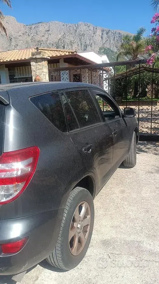 Usata Toyota RAV4 150 CV (110 kW) 2011 Grigio SUV