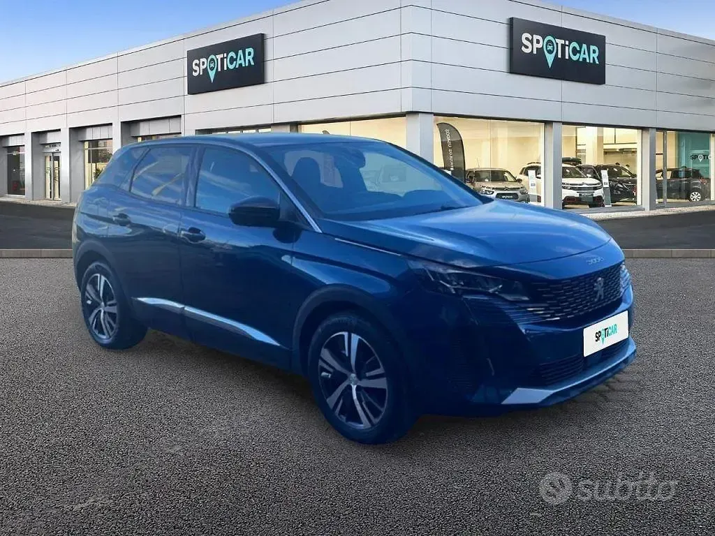 Usata Peugeot 3008 Allure 131 CV (96 kW) 2022 Blu SUV