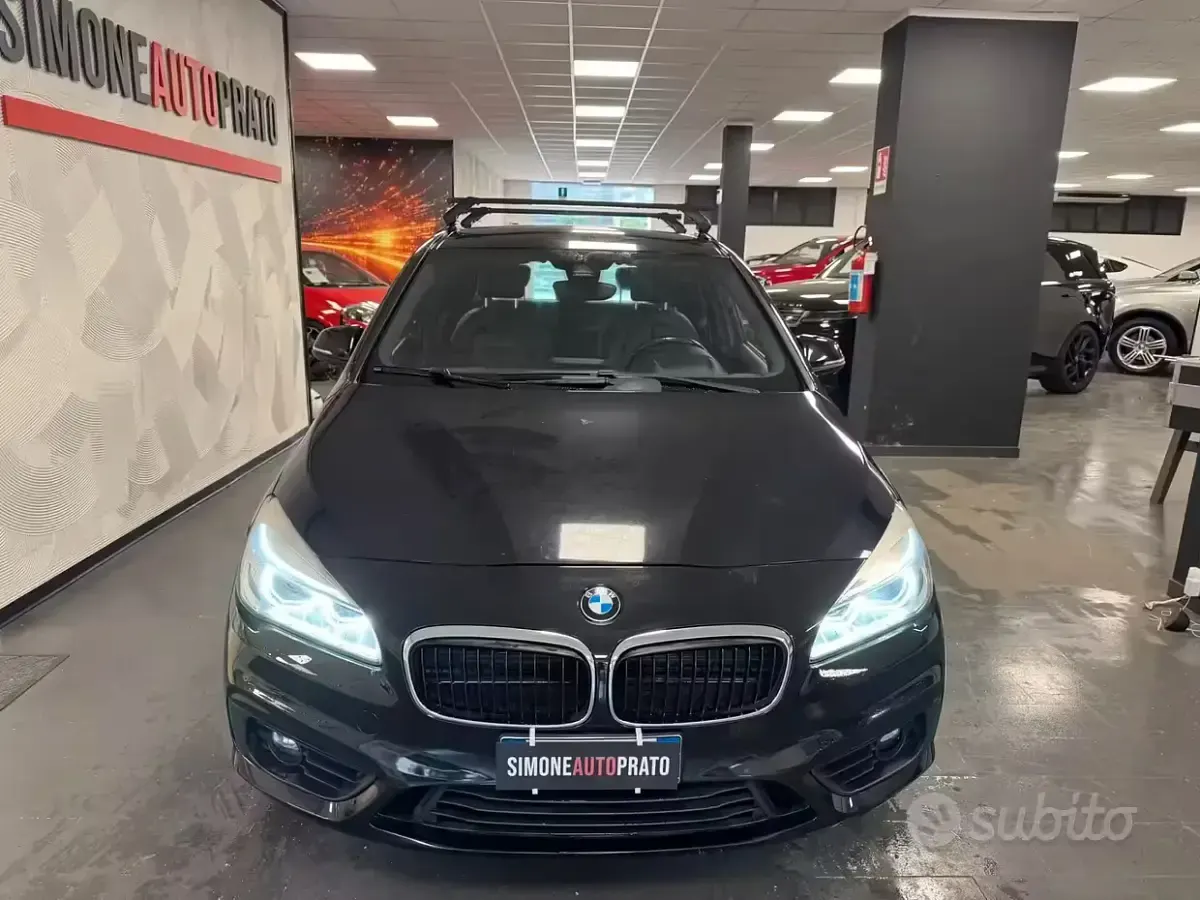 Usata BMW 218 Luxury Line 150 CV (110 kW) 2015 Nero Station wagon