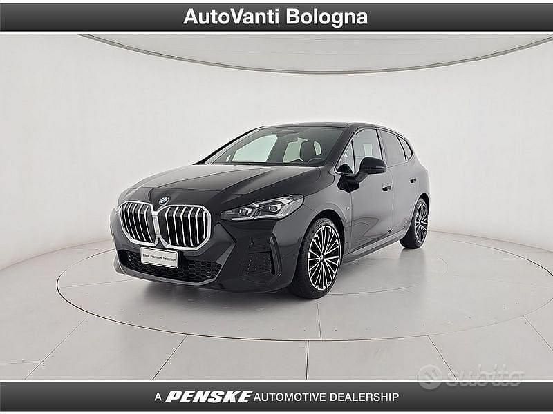 Nero Usata 2025 BMW 218 M Sport Station wagon | 31.980 € (Buon prezzo) - Immagine 1/3