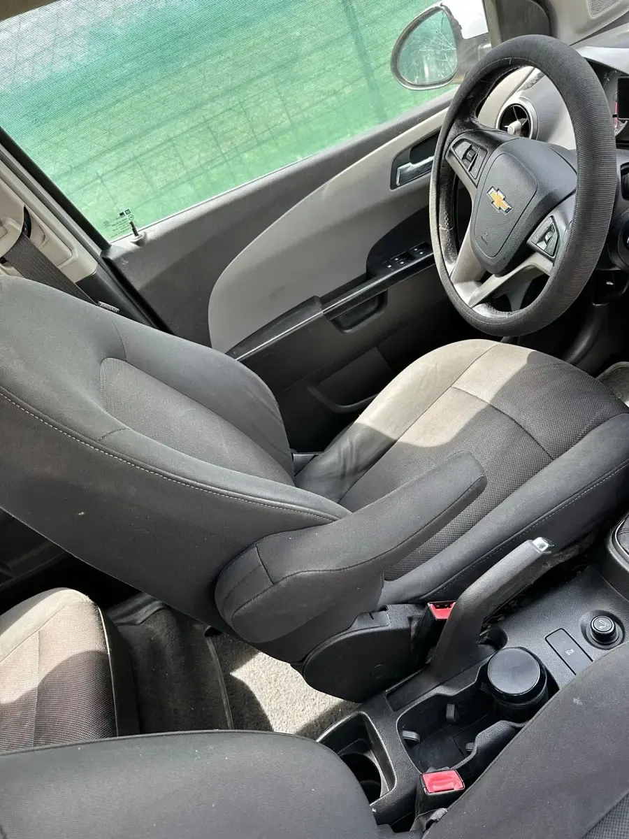Usata Chevrolet Aveo LS 84 CV (61 kW) 2012 Grigio Berlina