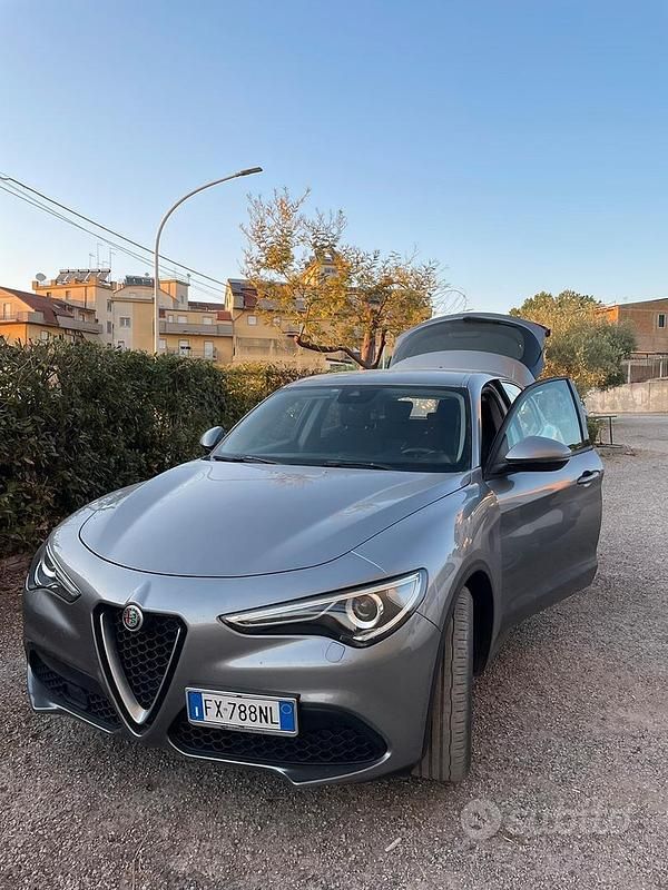 Usata Alfa Romeo Stelvio 160 CV (117 kW) 2019 SUV