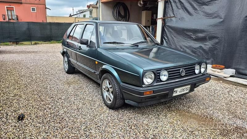 Usata VW Golf II 73 CV (53 kW) 1986 Verde Utilitaria