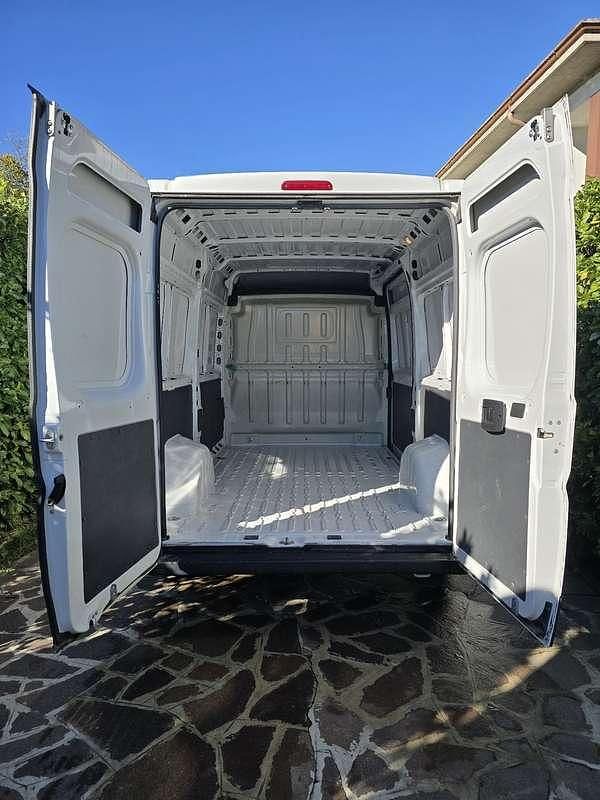 Usata Citroën Jumper 120 CV (88 kW) 2022 Bianco Monovolume