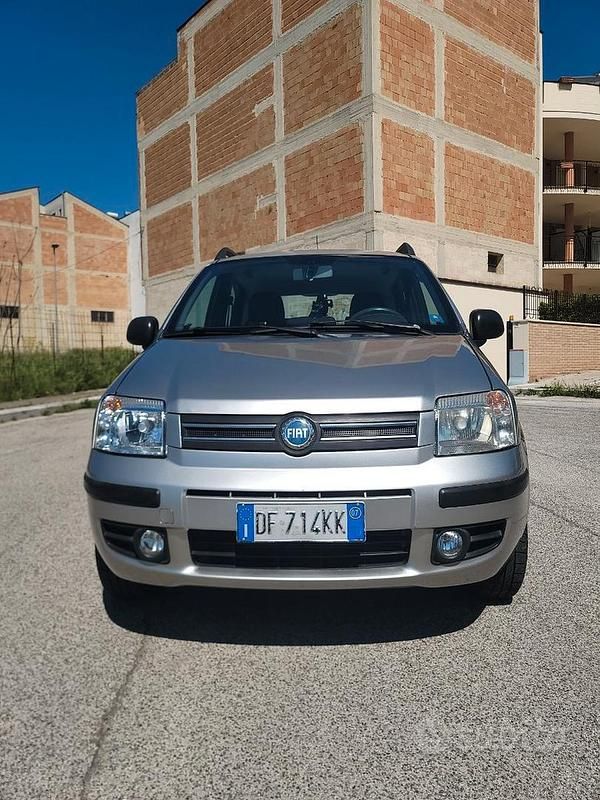 Usata Fiat Panda 60 CV (44 kW) 2007 Grigio Utilitaria