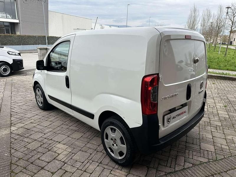 Usata Fiat Fiorino 95 CV (69 kW) 2021 Bianco Monovolume