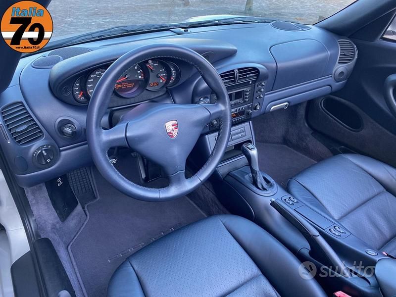 Usata Porsche 911 Carrera Cabriolet 2002 Cabrio