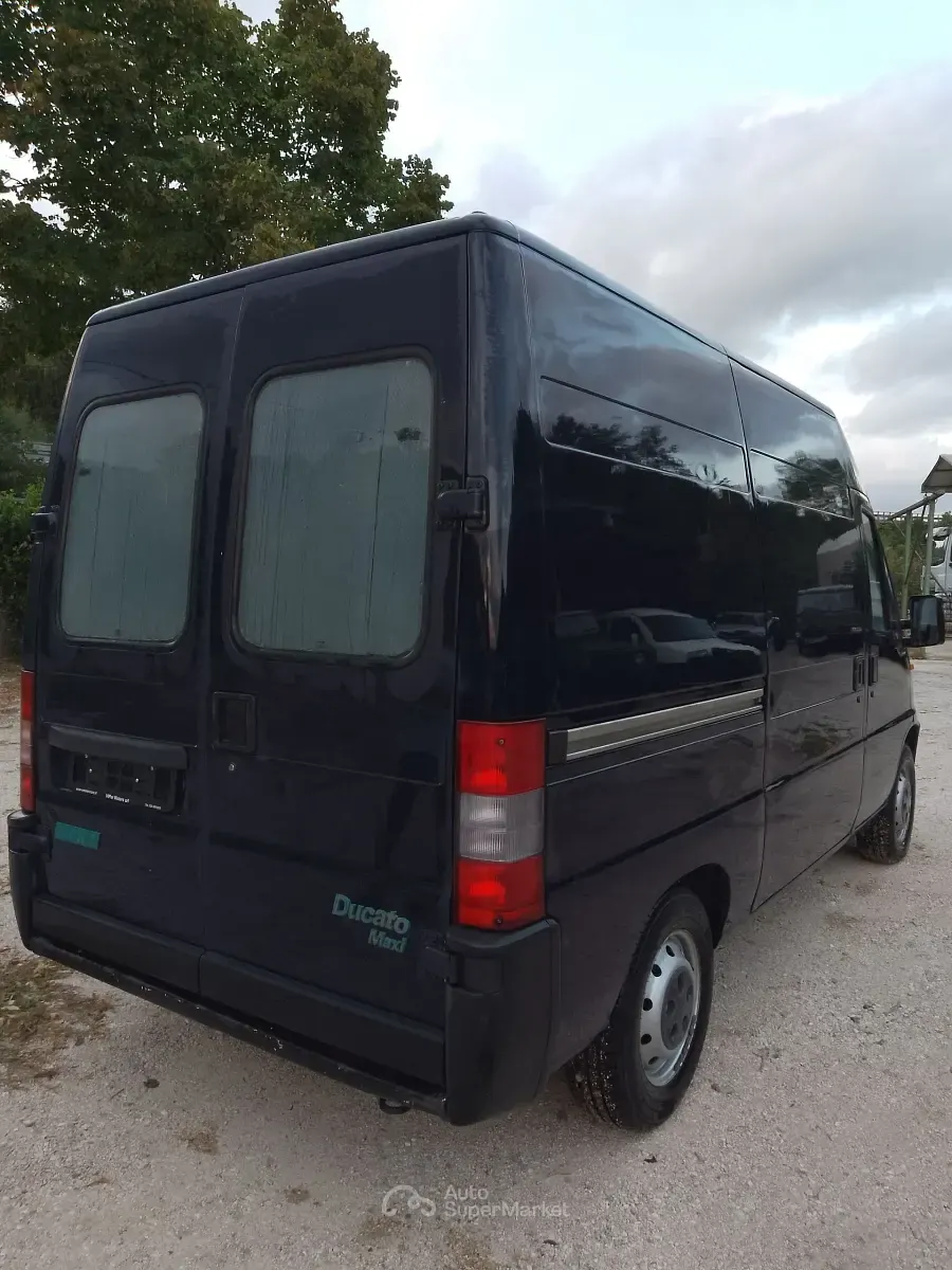 Usata Fiat Ducato 84 CV (61 kW) 1996 Blu Furgone