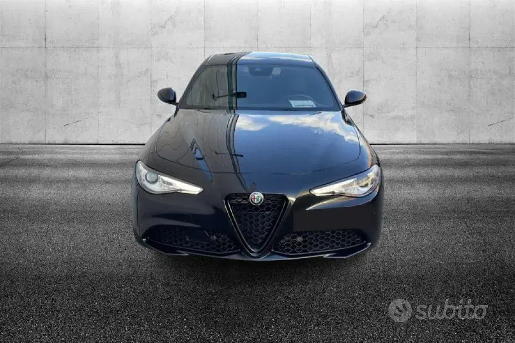 Usata Alfa Romeo Giulia Sprint 201 CV (147 kW) 2021 Nero Berlina