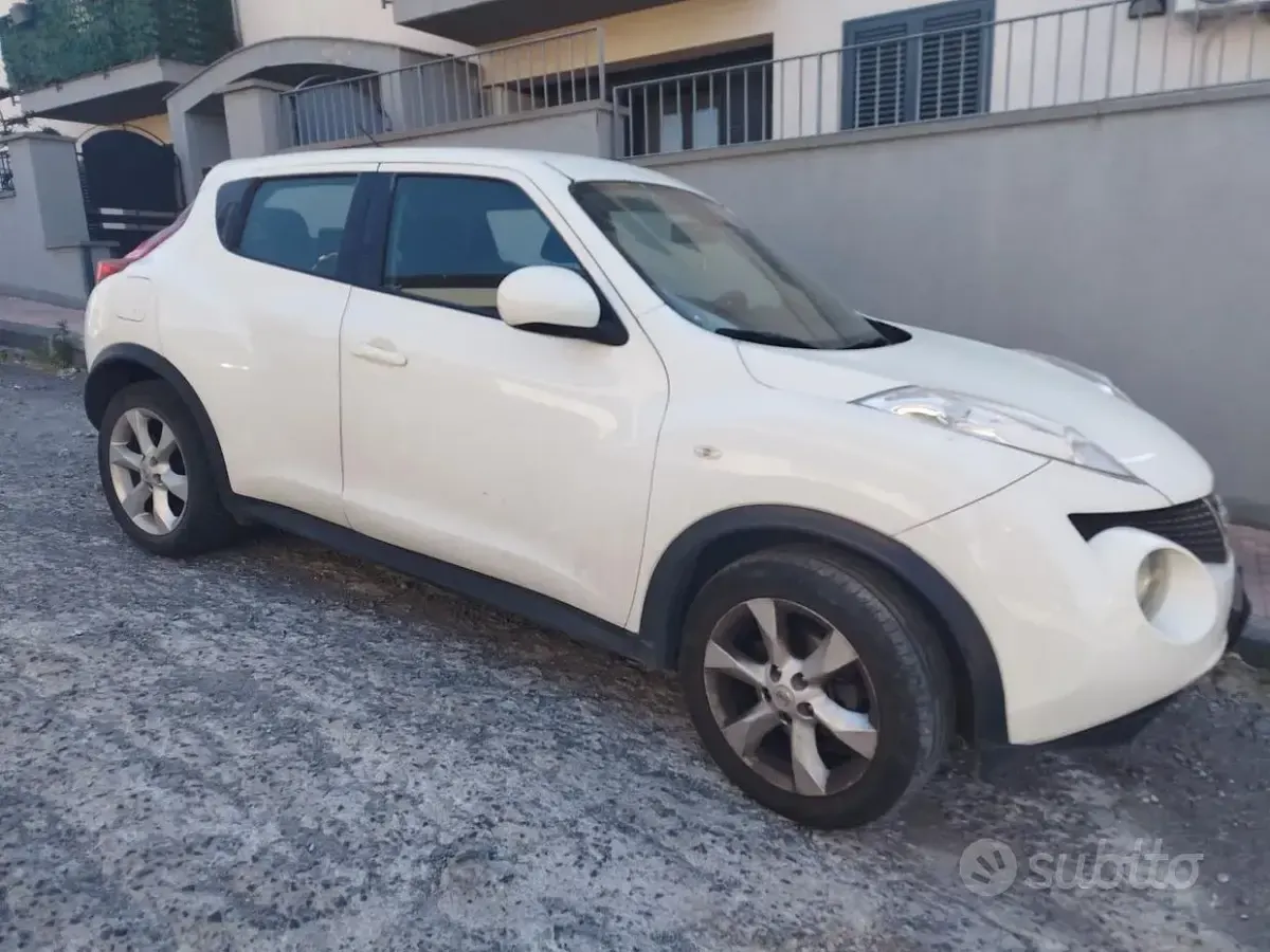 Usata Nissan Juke 110 CV (80 kW) 2012 Bianco SUV