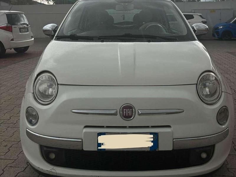 Usata Fiat 500 Lounge 75 CV (55 kW) 2008 Bianco Utilitaria