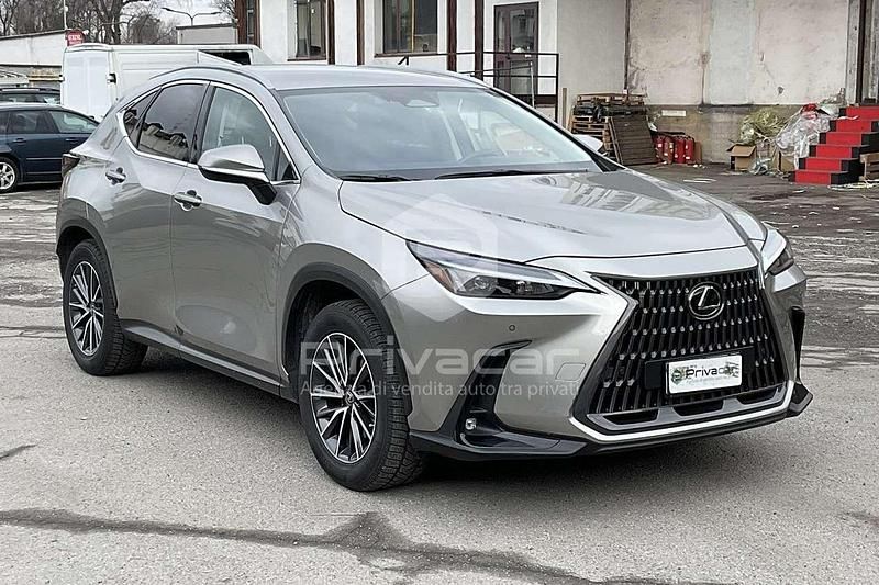 Usata Lexus NX350h 190 CV (139 kW) 2022 Altro Station wagon