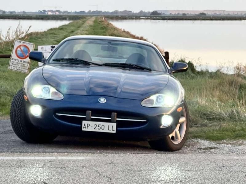 Usata Jaguar XK8 284 CV (208 kW) 1997 Coupé