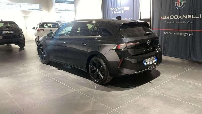 Usata Opel Astra Business 181 CV (133 kW) 2022 Nero Berlina