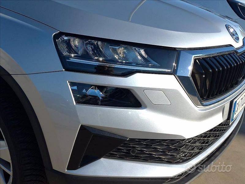 Usata Skoda Karoq Selection 116 CV (85 kW) 2024 Grigio SUV