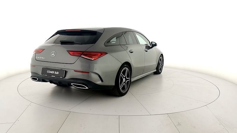 Usata Mercedes CLA220 Premium 190 CV (139 kW) 2022 Grigio Berlina