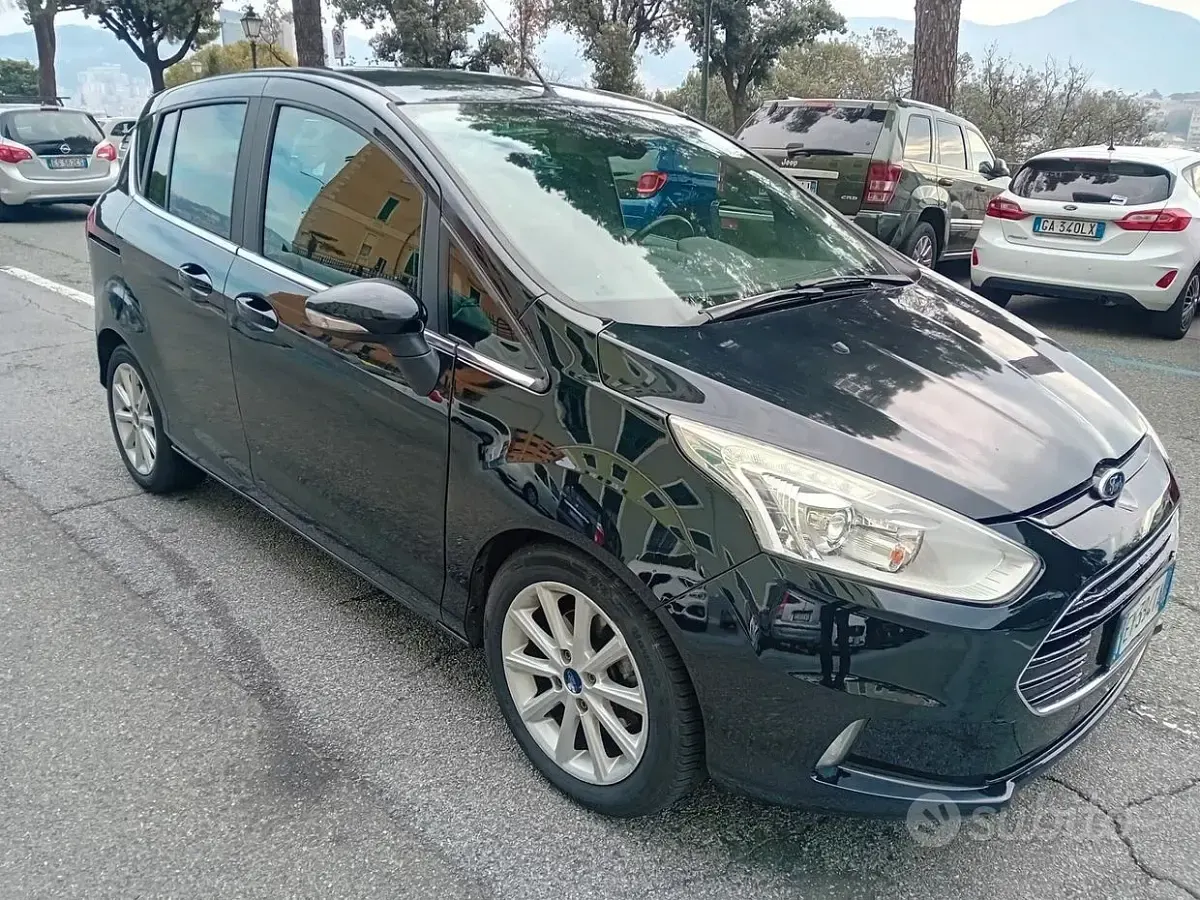 Usata Ford B-MAX 100 CV (73 kW) 2015 Nero Monovolume