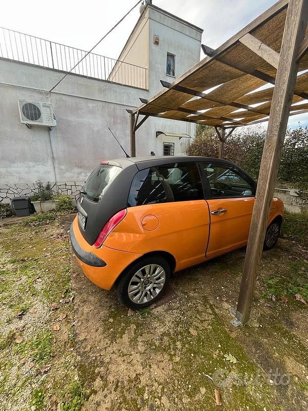 Usata Lancia Ypsilon 69 CV (50 kW) 2006 Utilitaria