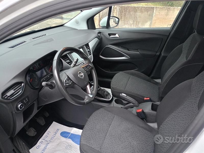 Usata Opel Crossland X 2017 Bianco SUV