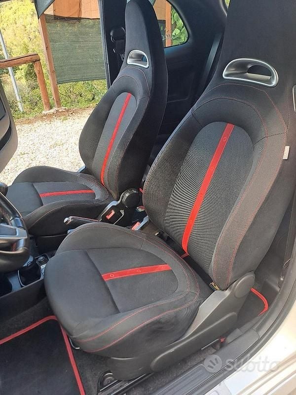 Usata Abarth 500 135 CV (99 kW) 2008 Bianco Utilitaria