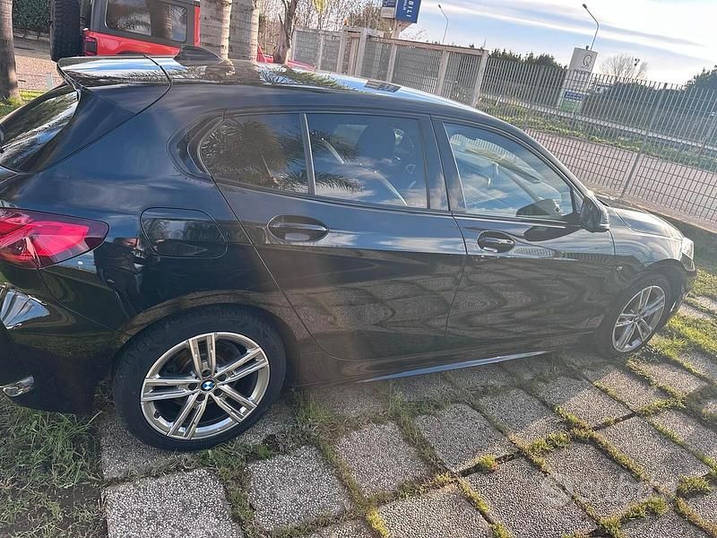 Usata BMW 116 M Sport 116 CV (85 kW) 2021 Nero Utilitaria