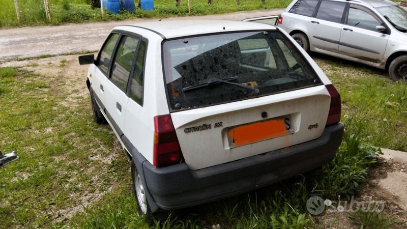 Usata Citroën AX 75 CV (55 kW) 1996 Bianco Utilitaria