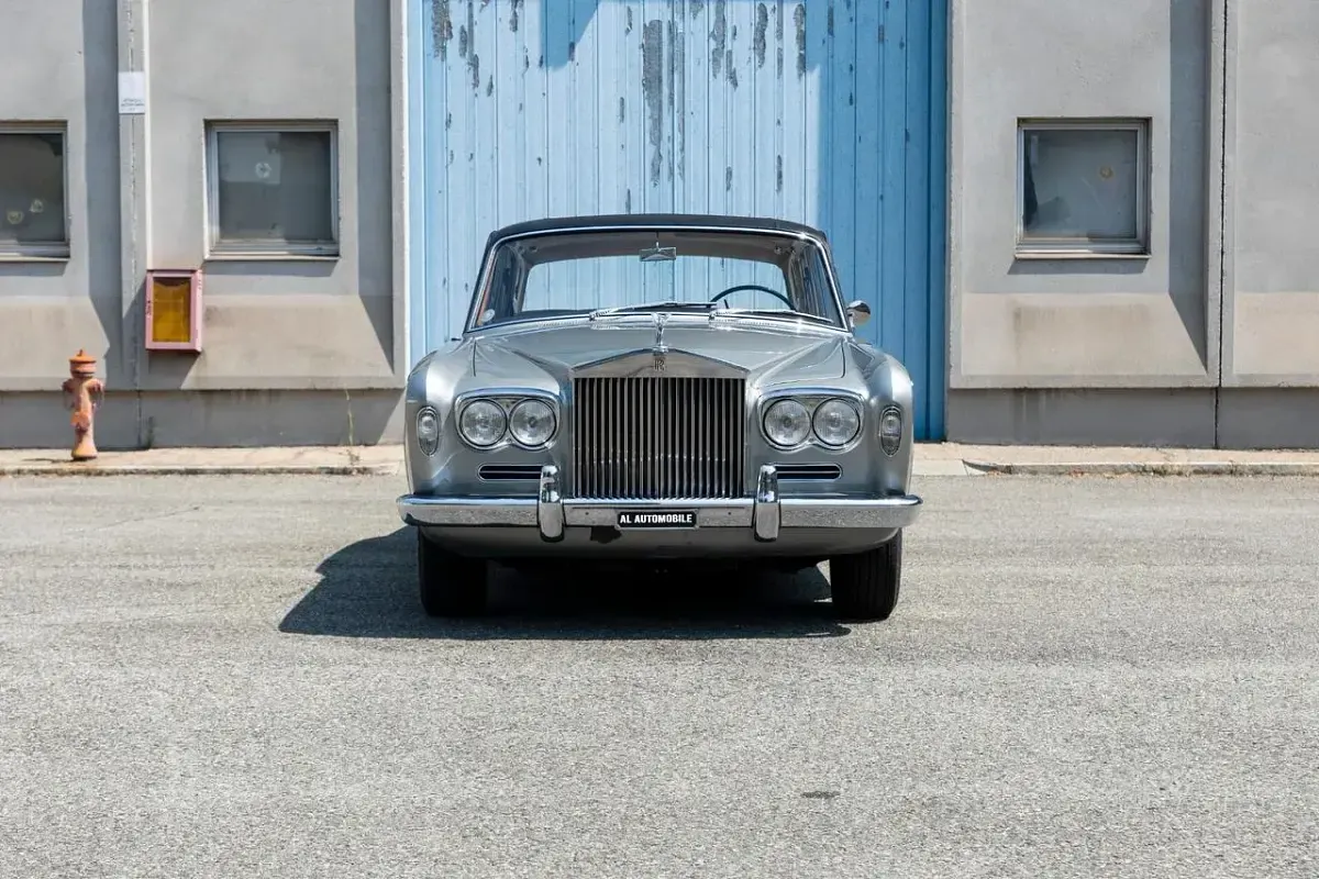 Usata Rolls Royce Silver Shadow 190 CV (139 kW) 1966 Argento Berlina