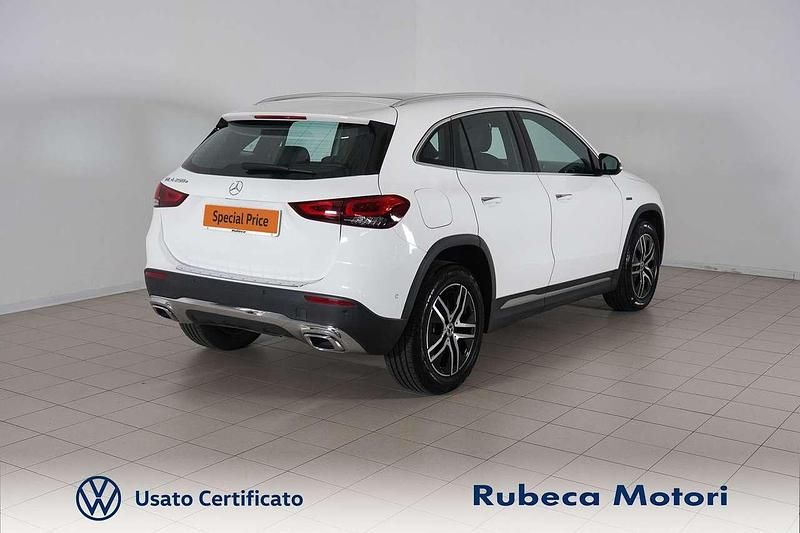 Usata Mercedes GLA250 Premium 160 CV (117 kW) 2021 Bianco SUV