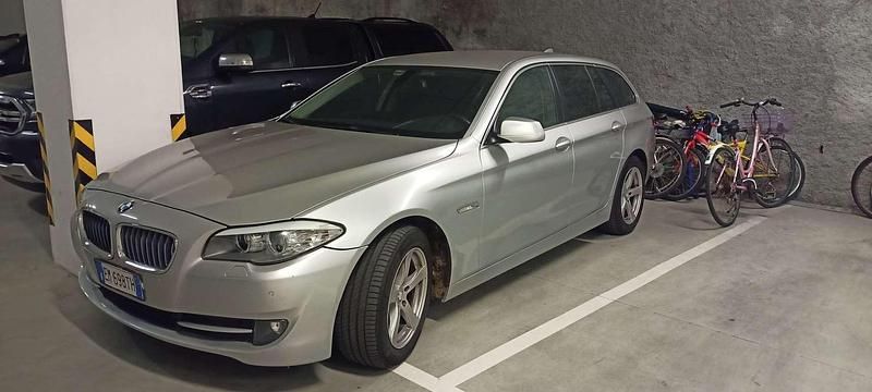 Usata BMW 520 184 CV (135 kW) 2012 Argento Station wagon