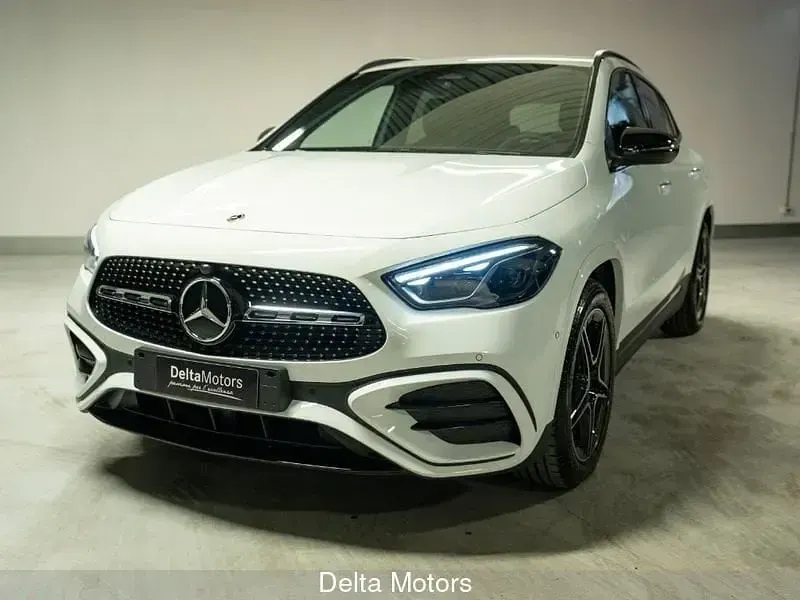 Usata Mercedes GLA200 AMG line 150 CV (110 kW) 2026 SUV