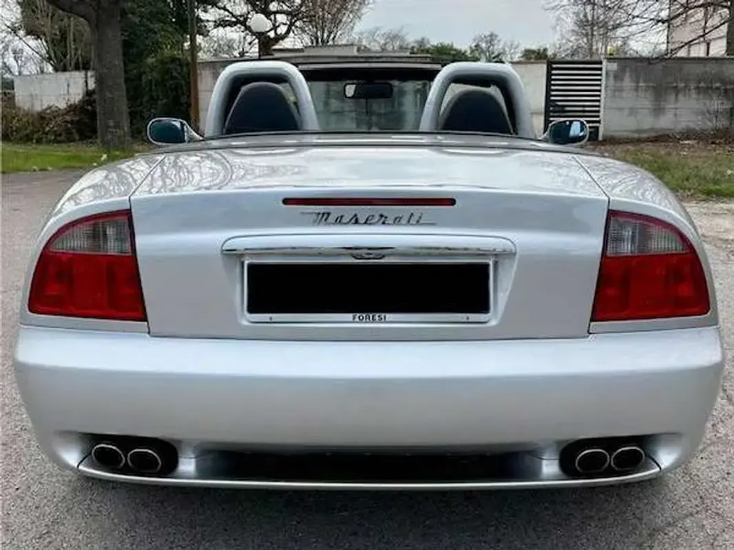 Usata Maserati 4200 420 CV (308 kW) 2003 Argento Cabrio
