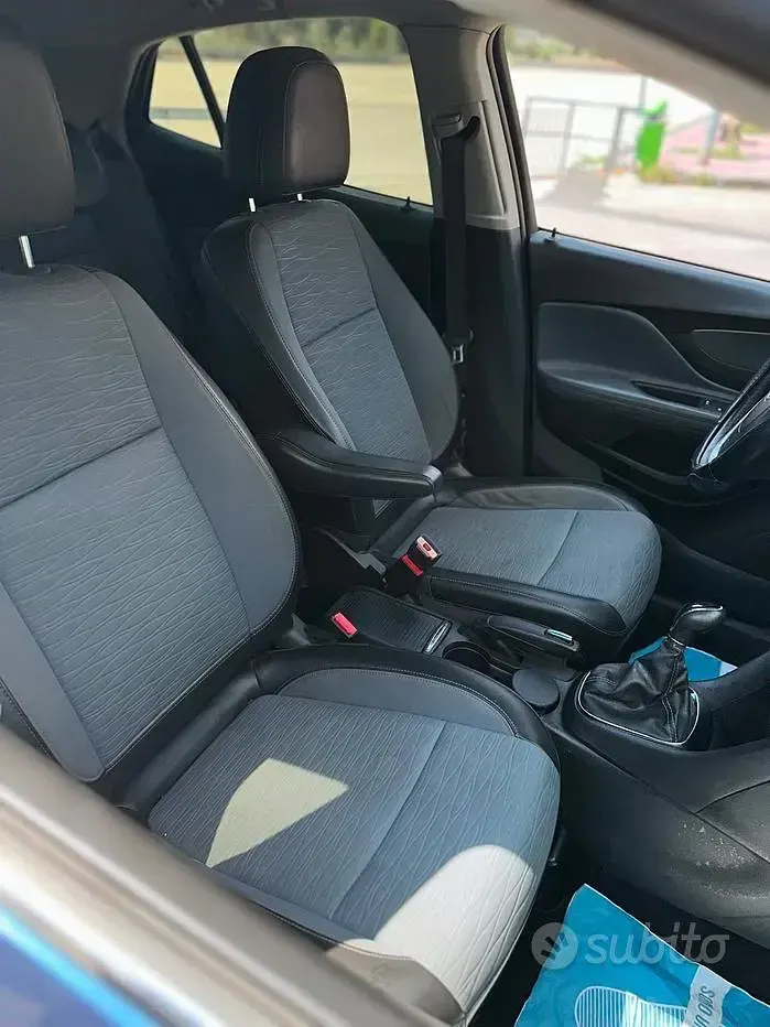 Usata Opel Mokka 140 CV (102 kW) 2016 Bluazzurro SUV