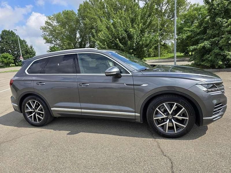 Usata VW Touareg Elegance 340 CV (250 kW) 2021 Grigio SUV