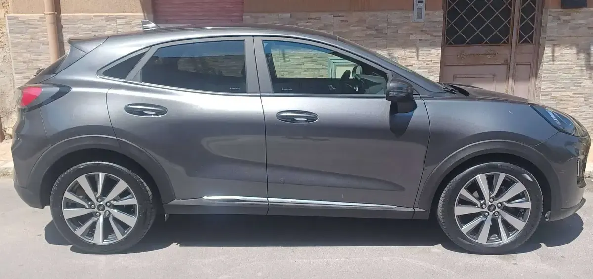 Usata Ford Puma Titanium X 125 CV (91 kW) 2022 Grigio SUV