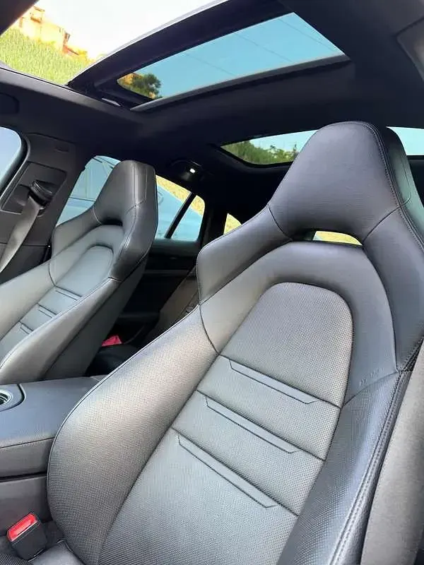 Usata Porsche Panamera 330 CV (242 kW) 2019 Bianco Berlina