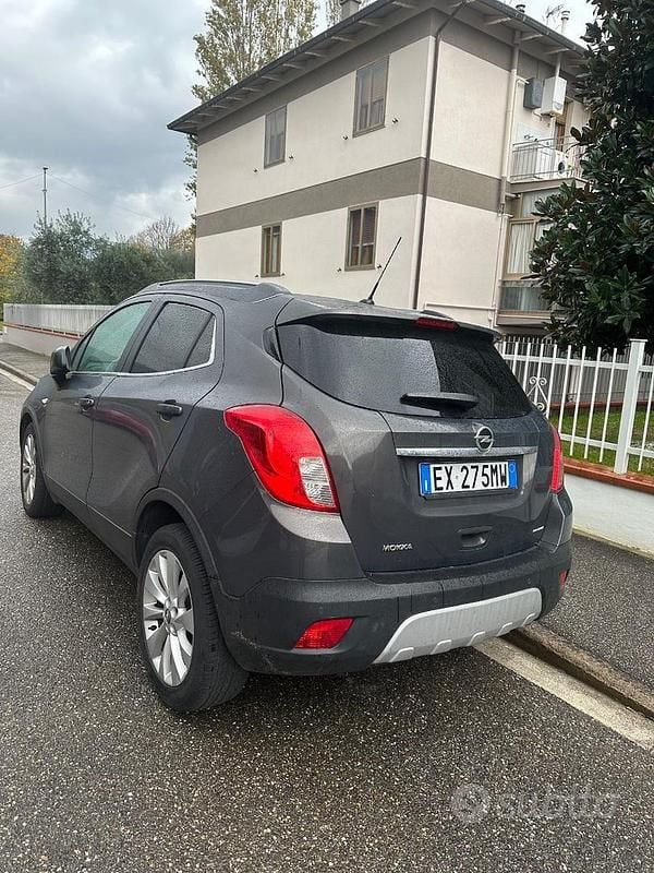 Grigio Usata 2014 Opel Mokka SUV | 6600 € (Ottimo prezzo) - Immagine 1/4