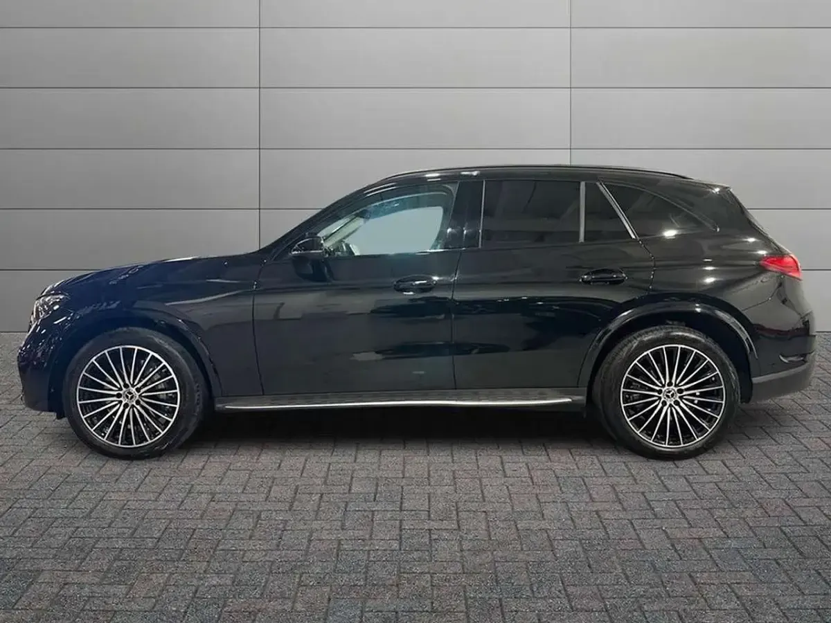Usata Mercedes GLC220 Advanced 197 CV (144 kW) 2025 Nero SUV